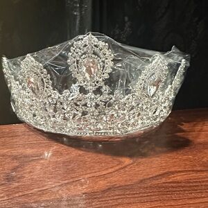 Sparkling Silver Crown tiara for bridal and prom season